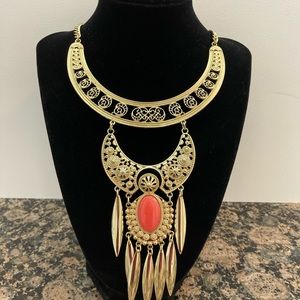 Statement necklace set